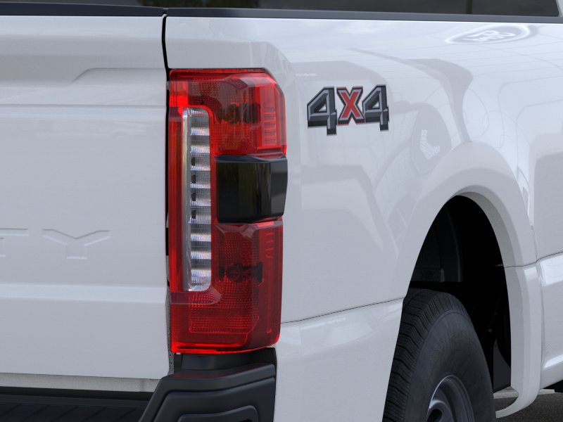 New 2026 Oxford White Ford  image 43