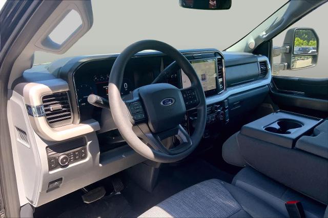 New 2026 Agate Black Metallic Ford F-250® XLT image 27