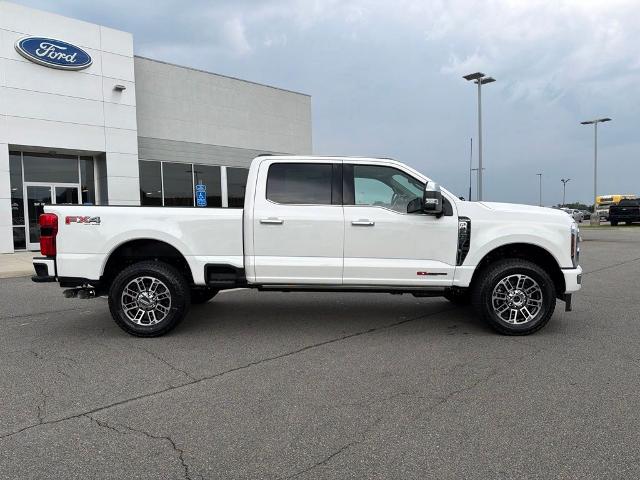New 2026 Star White Metallic Tri-Coat Ford F-250® Platinum® image 2