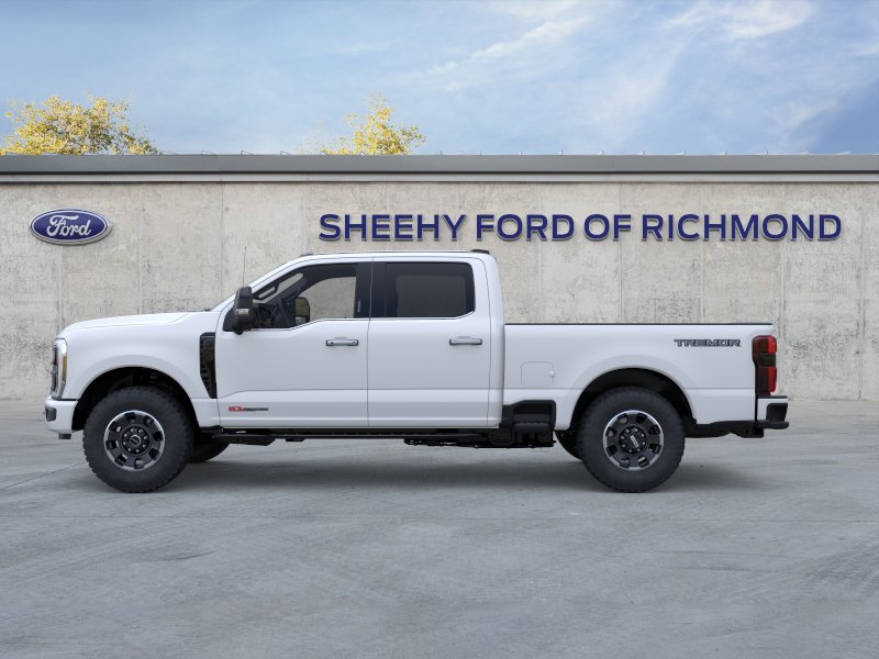 New 2026 Star White Metallic Tri-Coat Ford F-250® Platinum® image 4
