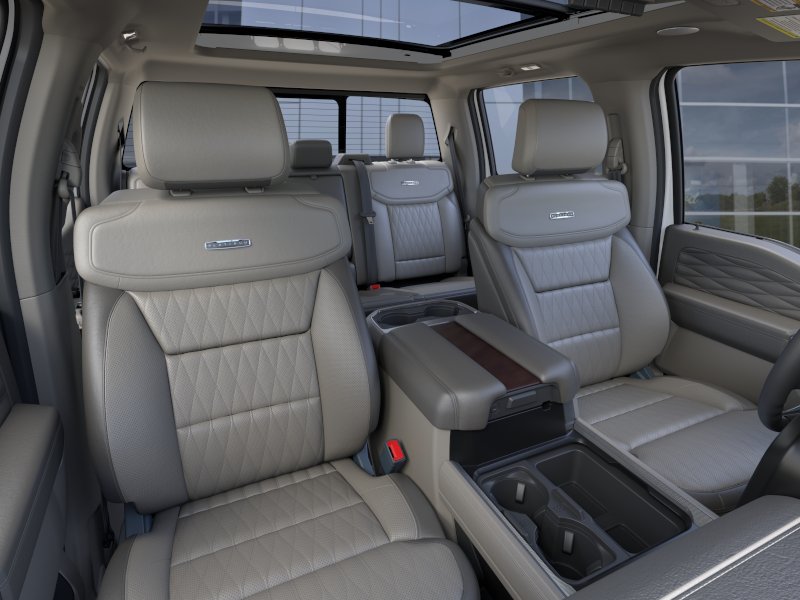 New 2026 Star White Metallic Tri-Coat Ford F-250® Platinum® image 32