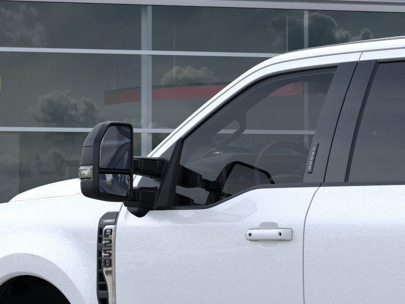 New 2026 Star White Metallic Tri-Coat Ford F-250® Lariat® image 39