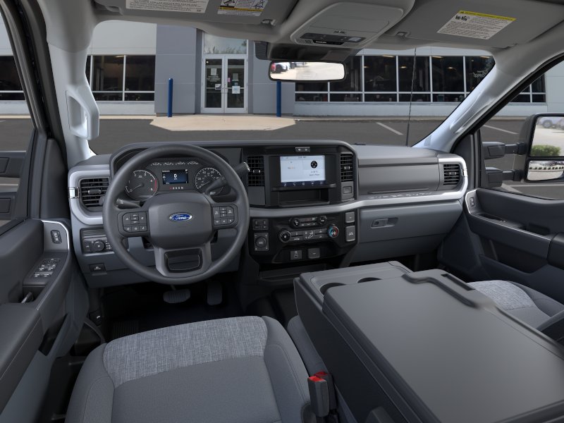 New 2026 Agate Black Metallic Ford F-250® XLT image 31