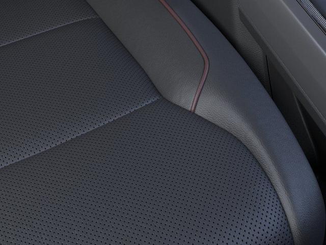 New 2026 Glacier Gray Metallic Tri-Coat Ford F-250® Lariat® image 16