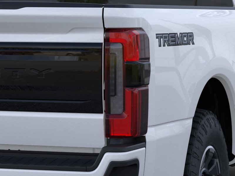 New 2026 Star White Metallic Tri-Coat Ford F-250® Platinum® image 49