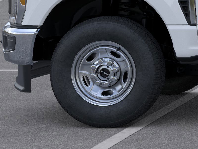 New 2026 Oxford White Ford F-250® XL image 41