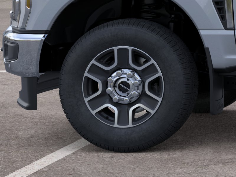 New 2026 Glacier Gray Metallic Tri-Coat Ford F-250® Lariat® image 41