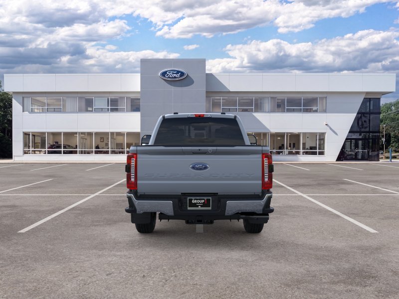New 2026 Glacier Gray Metallic Tri-Coat Ford F-250® Lariat® image 27