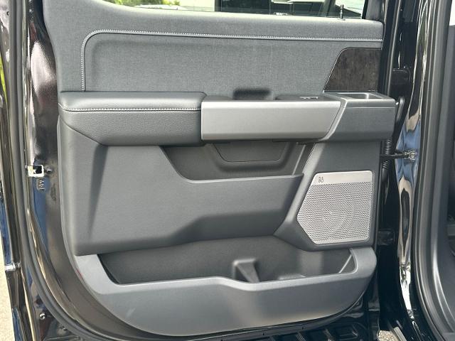 New 2026 Agate Black Metallic Ford F-250® Lariat® image 59