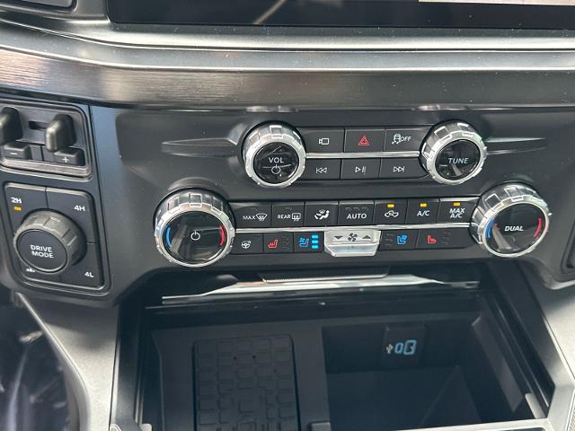 New 2026 Agate Black Metallic Ford F-250® Lariat® image 68