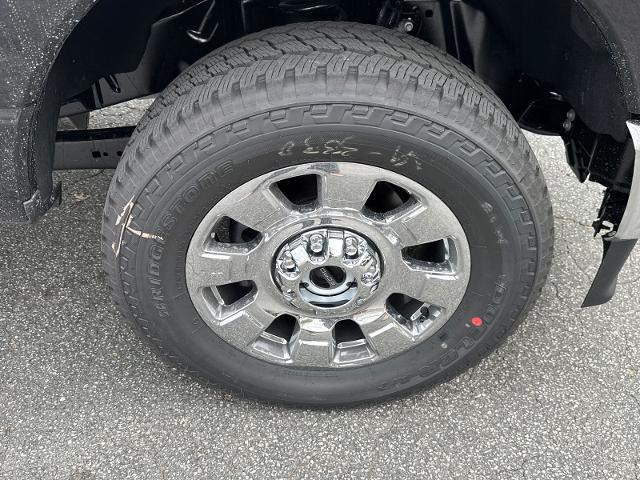 New 2026 Agate Black Metallic Ford F-250® Lariat® image 48