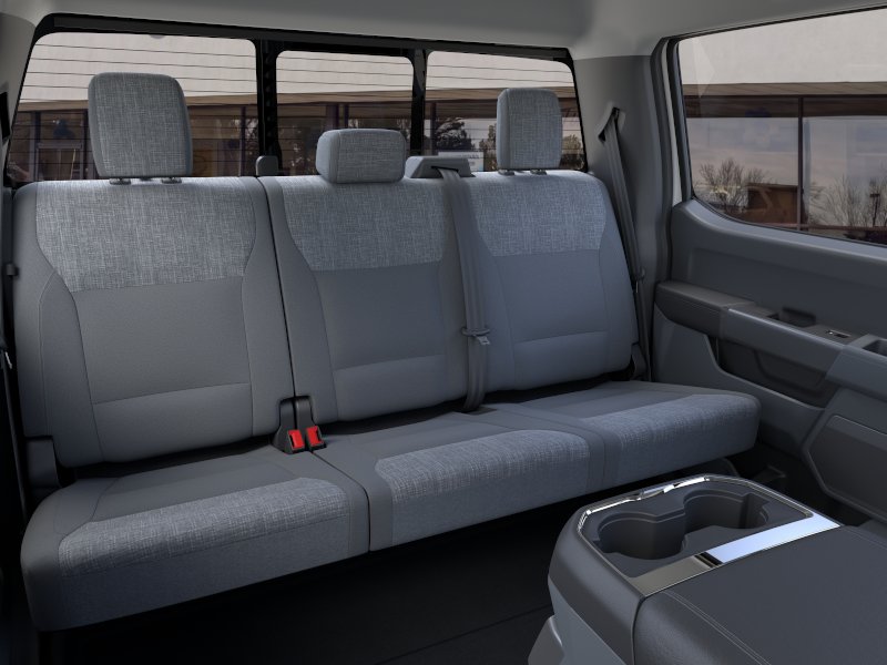 New 2026 Oxford White Ford F-250® XLT image 33
