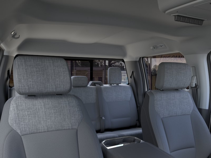 New 2026 Oxford White Ford F-250® XLT image 44