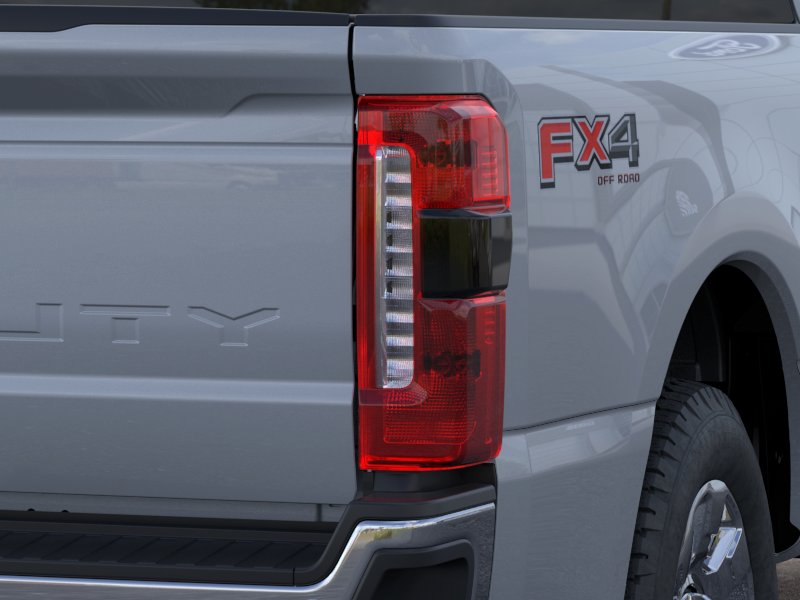 New 2026 Glacier Gray Metallic Tri-Coat Ford F-250® Lariat® image 42