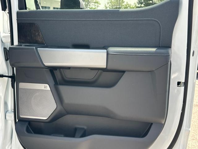 New 2026 Oxford White Ford F-250® Lariat® image 50