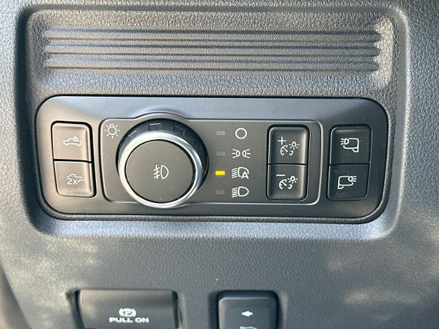 New 2026 Oxford White Ford F-250® Lariat® image 65