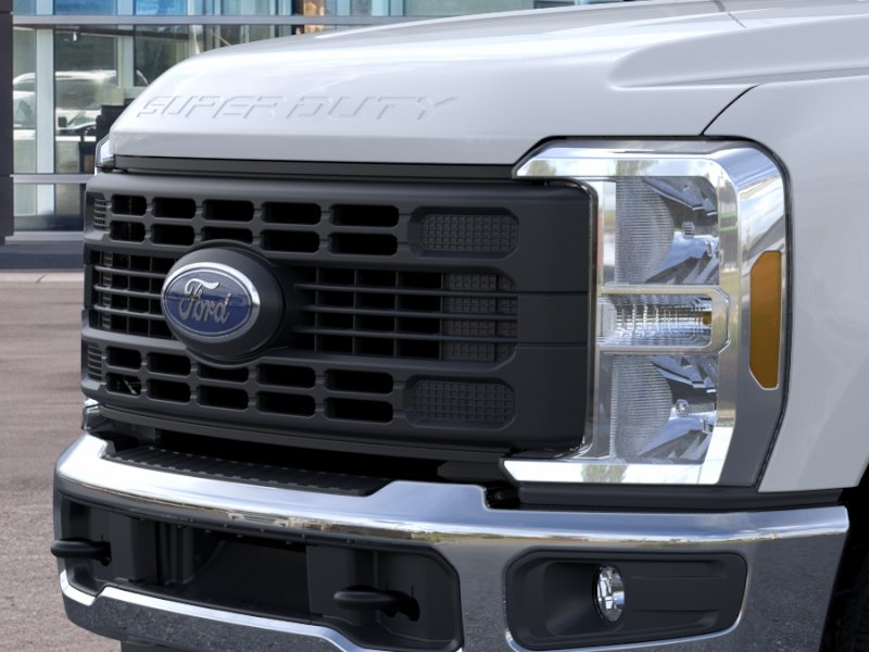 New 2026 Oxford White Ford XL image 52