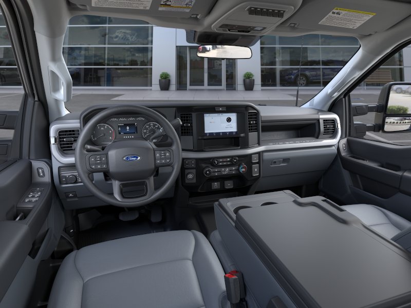 2025 Ford F-350 Super Duty XL - Photo 9