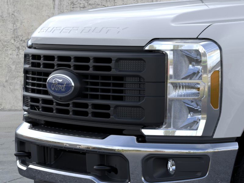 New 2026 Oxford White Ford F-350® XL image 17