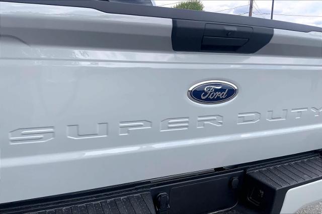 New 2026 Avalanche Ford F-350® XL image 25