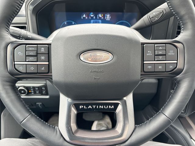 2026 Ford F-350 Super Duty Platinum - Photo 17