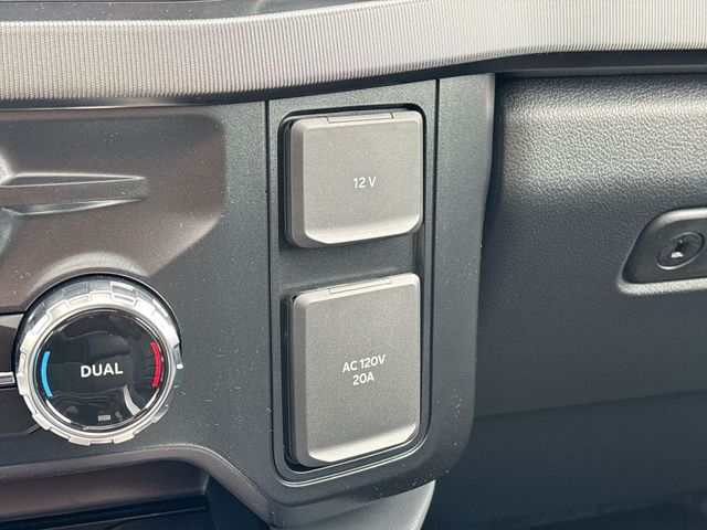 2026 Ford F-350 Super Duty Platinum - Photo 24