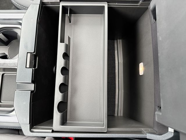 2026 Ford F-350 Super Duty Platinum - Photo 29