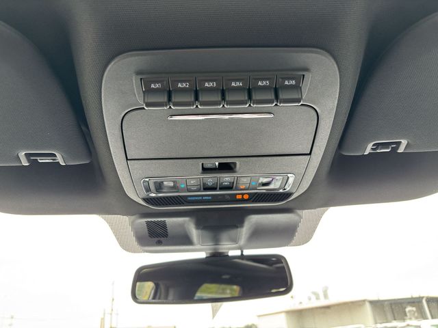 2026 Ford F-350 Super Duty Platinum - Photo 31