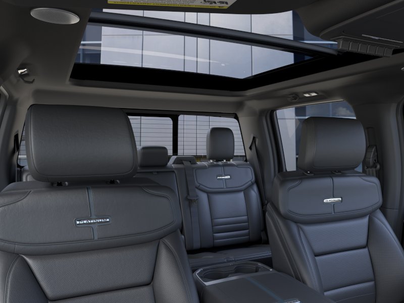 New 2026 Agate Black Metallic Ford F-350 SRW Platinum image 44