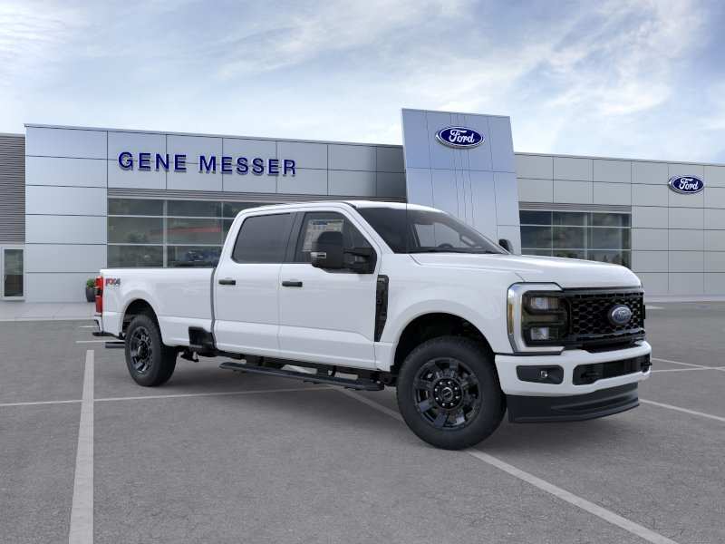 New 2026 Oxford White Ford F-350® XL image 25