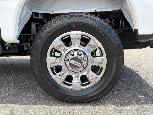 New 2026 Star White Metallic Tri-Coat Ford F-350® Lariat® image 56