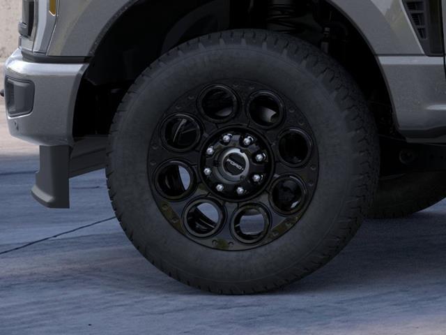 New 2026 Carbonized Gray Metallic Ford LARIAT image 41