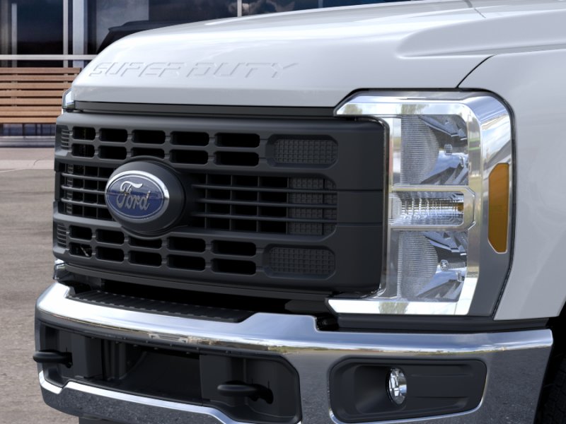 New 2026 Oxford White Ford F-350® XL image 39