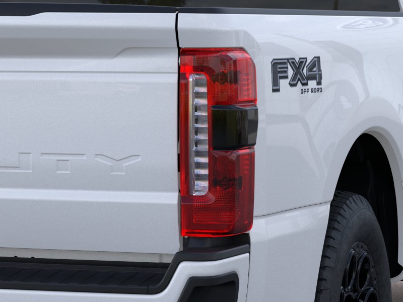 New 2026 Star White Metallic Tri-Coat Ford Lariat image 43