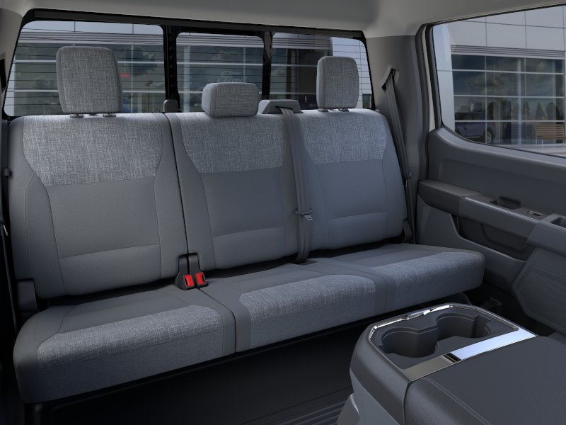 New 2026 Oxford White Ford F-350® XLT image 31
