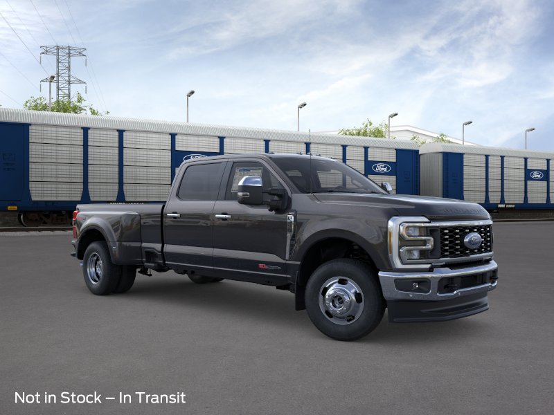 2026 Ford F-350 Lariat 4x4 Crew Cab 8' Box DRW's photo