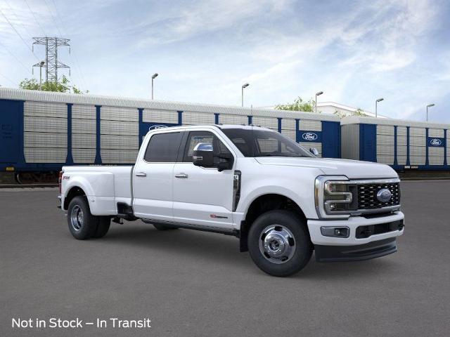New 2026 Star White Metallic Tri-Coat Ford F-350® Platinum® image 28