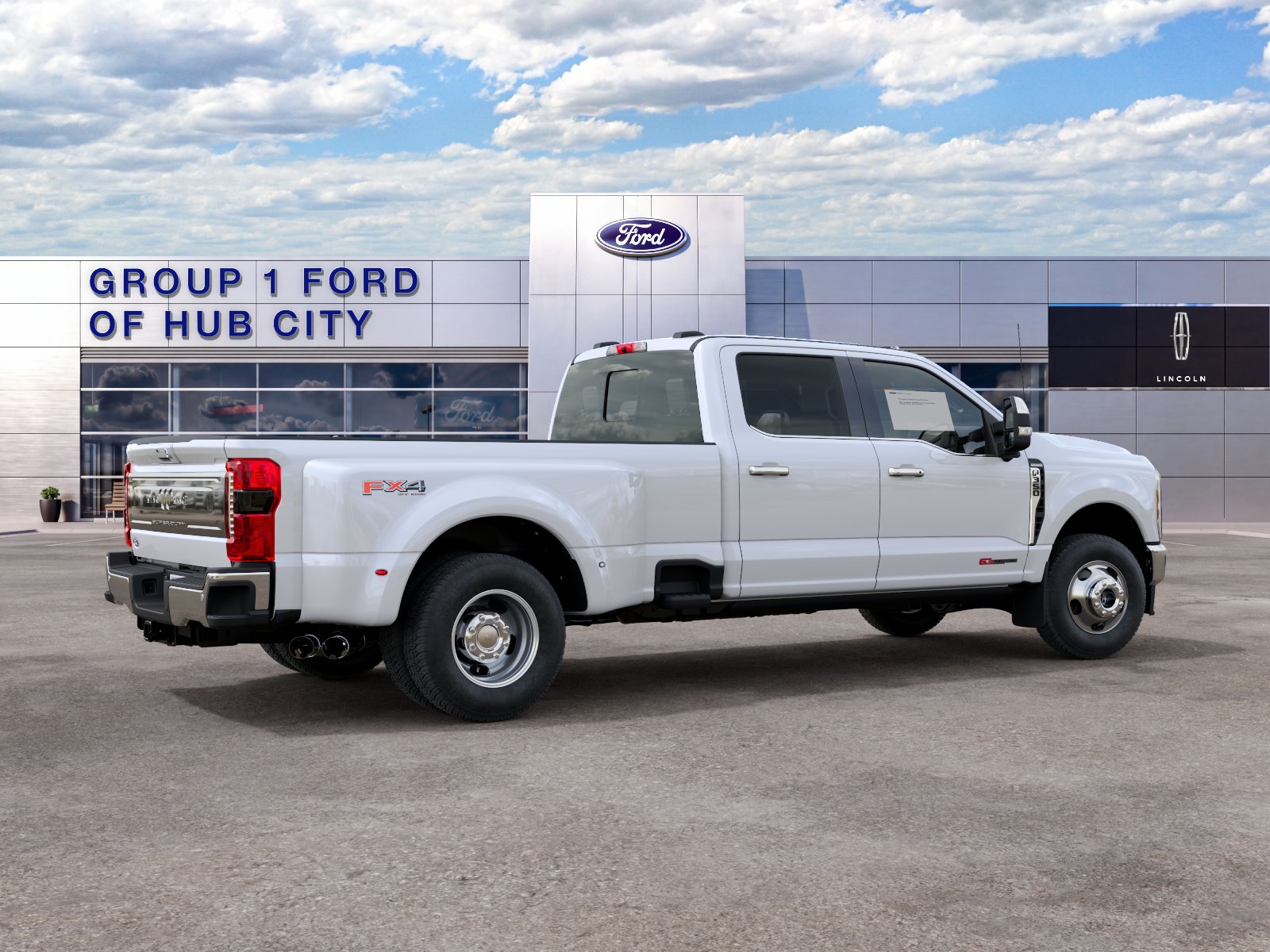 New 2027 Star White Metallic Tri-Coat Ford F-350® King Ranch® image 28