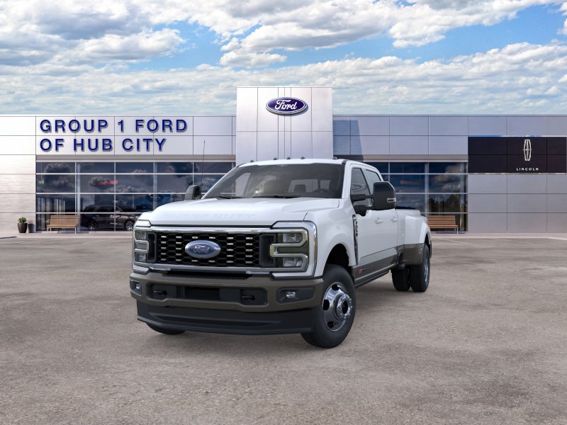 New 2026 Star White Metallic Tri-Coat Ford F-350® King Ranch® image 24