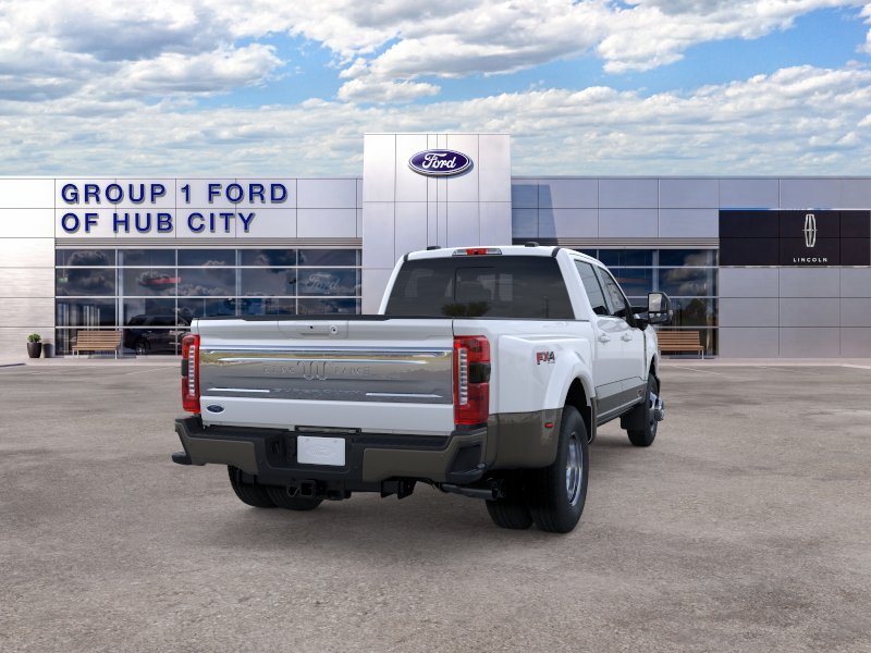 New 2026 Star White Metallic Tri-Coat Ford F-350® King Ranch® image 30