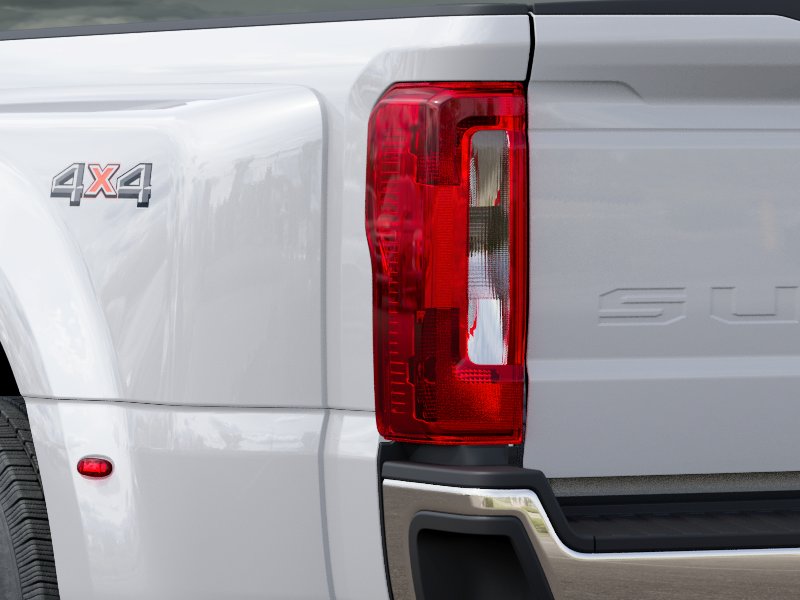 New 2027 Oxford White Ford F-350® XL image 33
