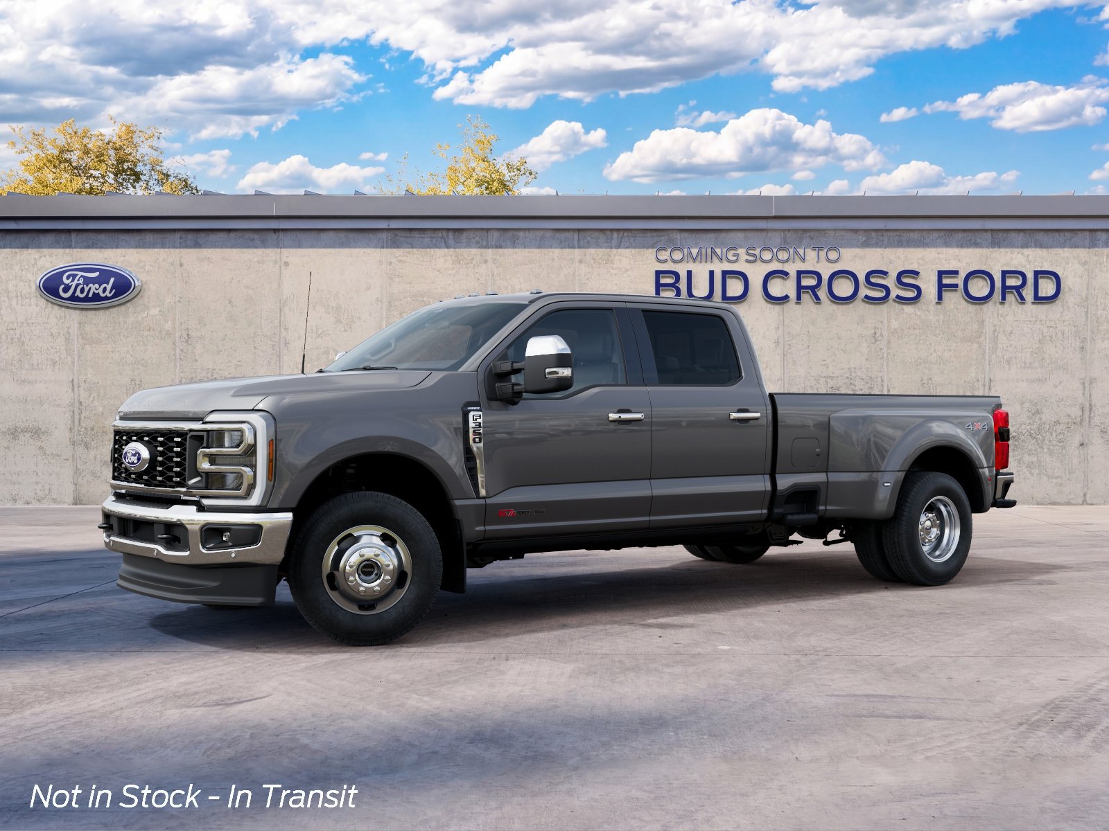 2027 Ford Super Duty F-350 DRW LARIAT