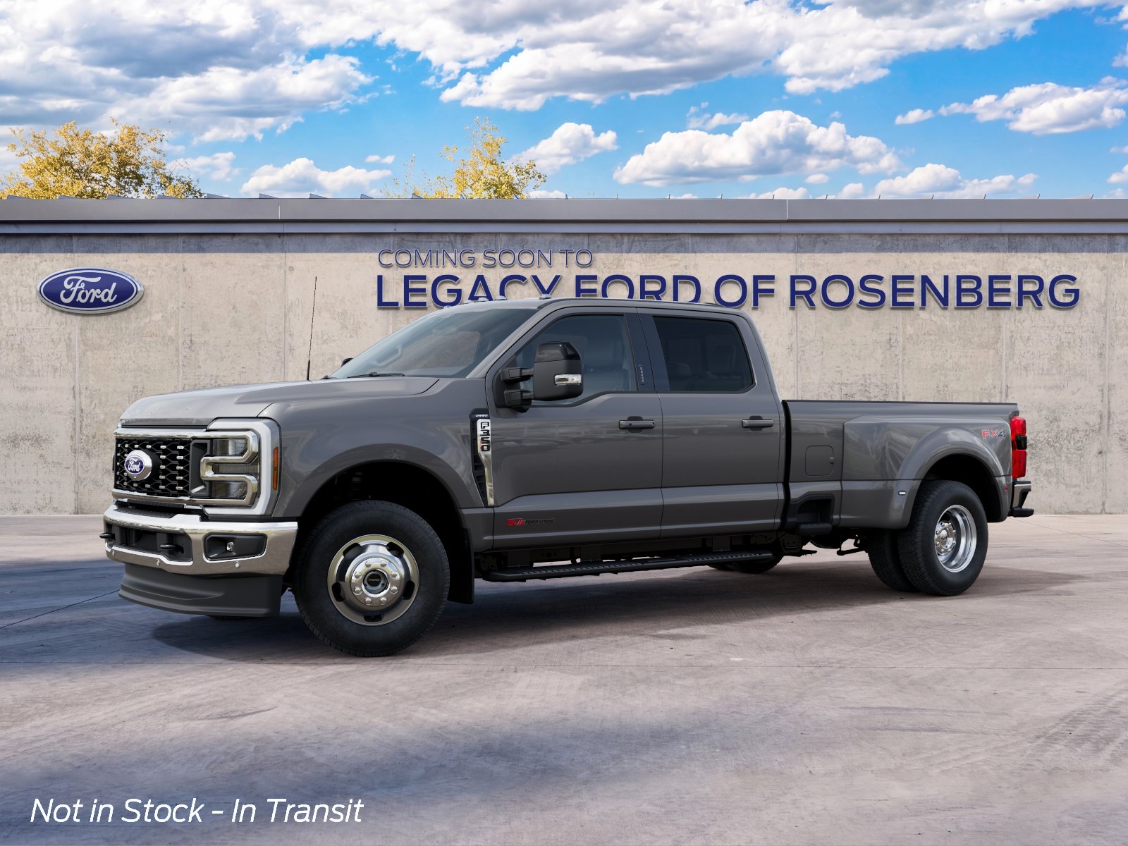 2027 Ford Super Duty F-350 DRW LARIAT