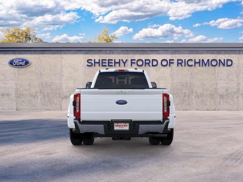 New 2026 Star White Metallic Tri-Coat Ford F-350® Lariat® image 6