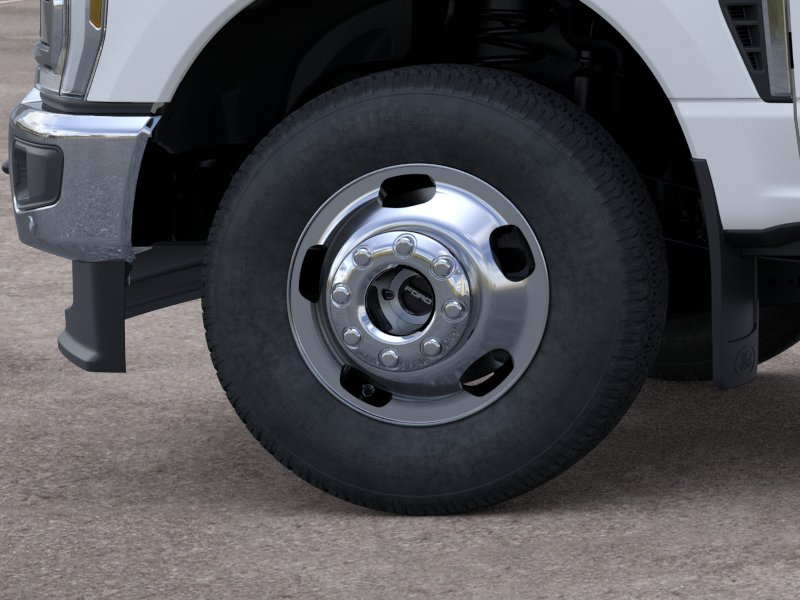 New 2026 Star White Metallic Tri-Coat Ford F-350® King Ranch® image 19