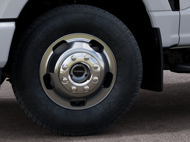 New 2027 Oxford White Ford F-350® XL image 31