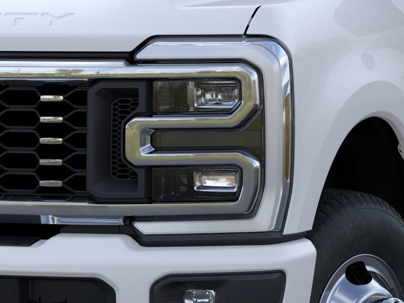 New 2026 Star White Metallic Tri-Coat Ford F-350® Platinum® image 18