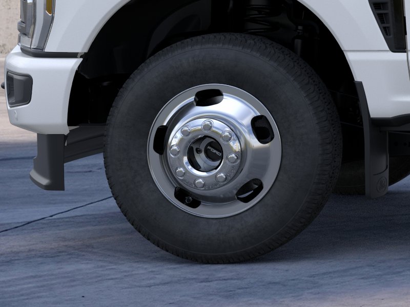 New 2026 Star White Metallic Tri-Coat Ford F-350® Platinum® image 19