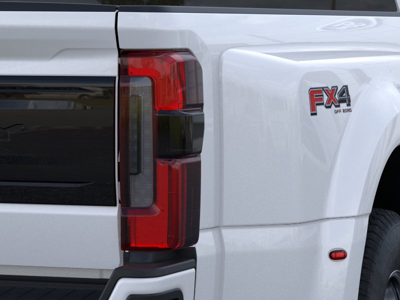 New 2026 Star White Metallic Tri-Coat Ford F-350® Platinum® image 21