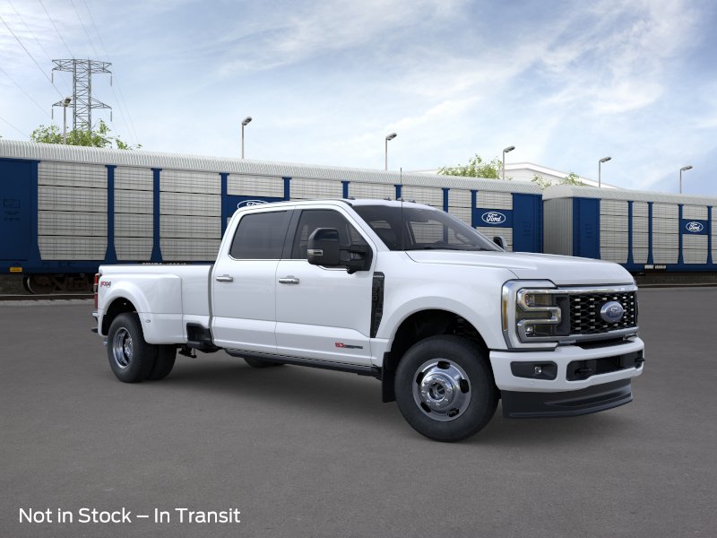 2026 Ford F-350 Platinum 4x4 Crew Cab 8' Box DRW's photo